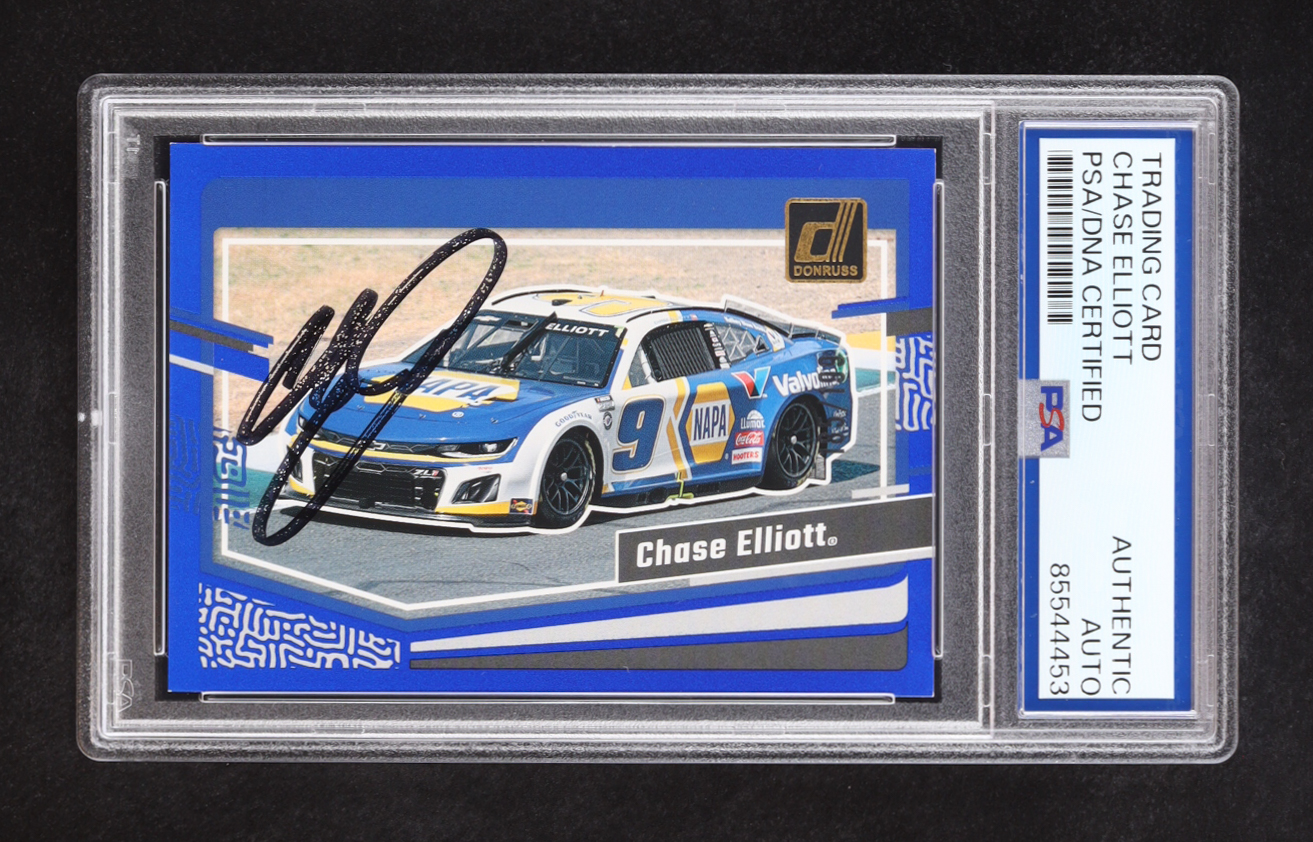 Chase Elliott Signed 2024 Donruss Blue CAR #81 #185/199 (PSA) at PristineAuction.com Chase Elliott Signed 2024 Donruss Blue CAR #81 #185/199 (PSA) at PristineAuction.com