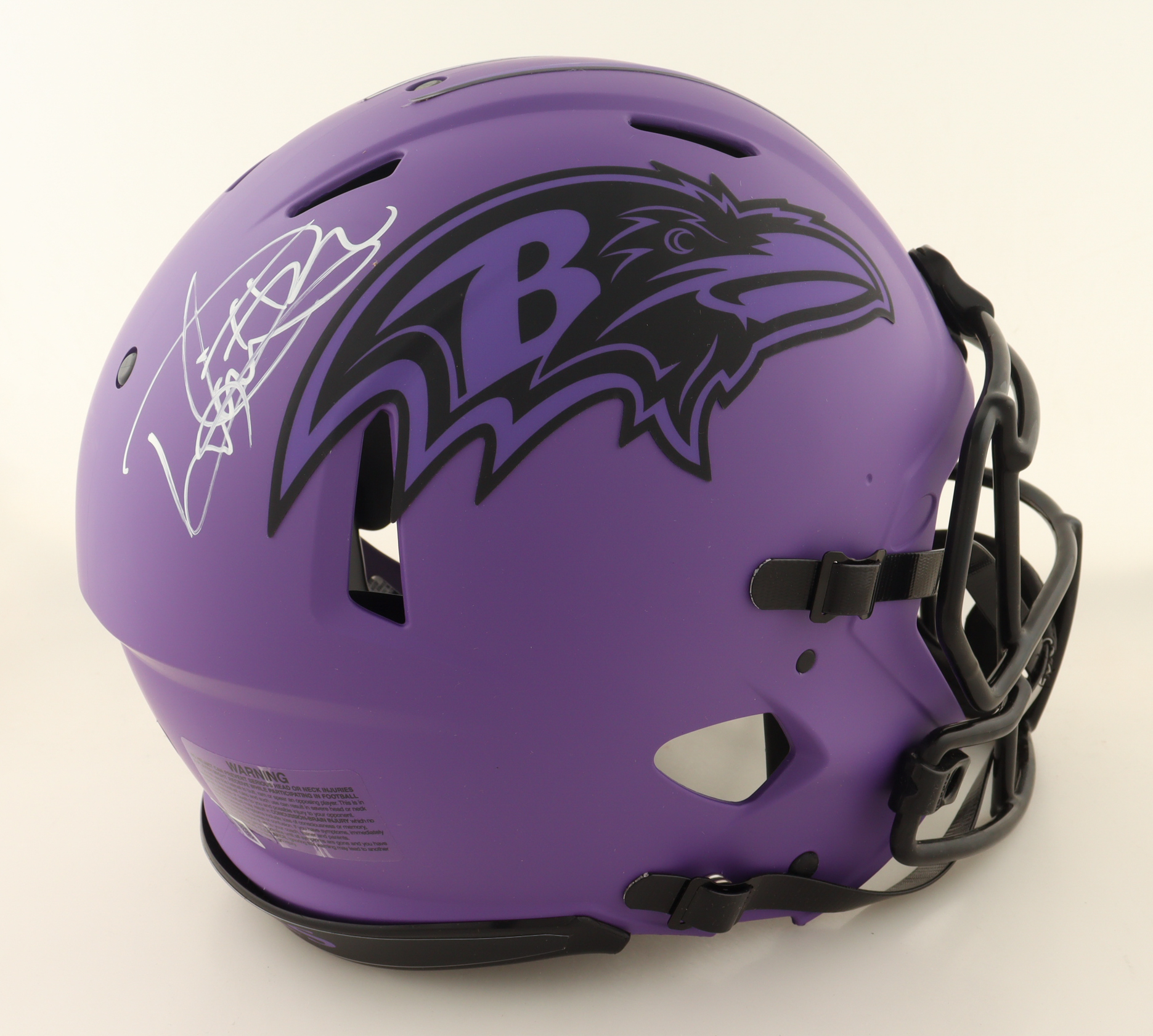Derrick Henry Signed Ravens Full-Size Authentic On-Field Rave Alternate Speed Helmet (Beckett) at PristineAuction.com Derrick Henry Signed Ravens Full-Size Authentic On-Field Rave Alternate Speed Helmet (Beckett) at PristineAuction.com