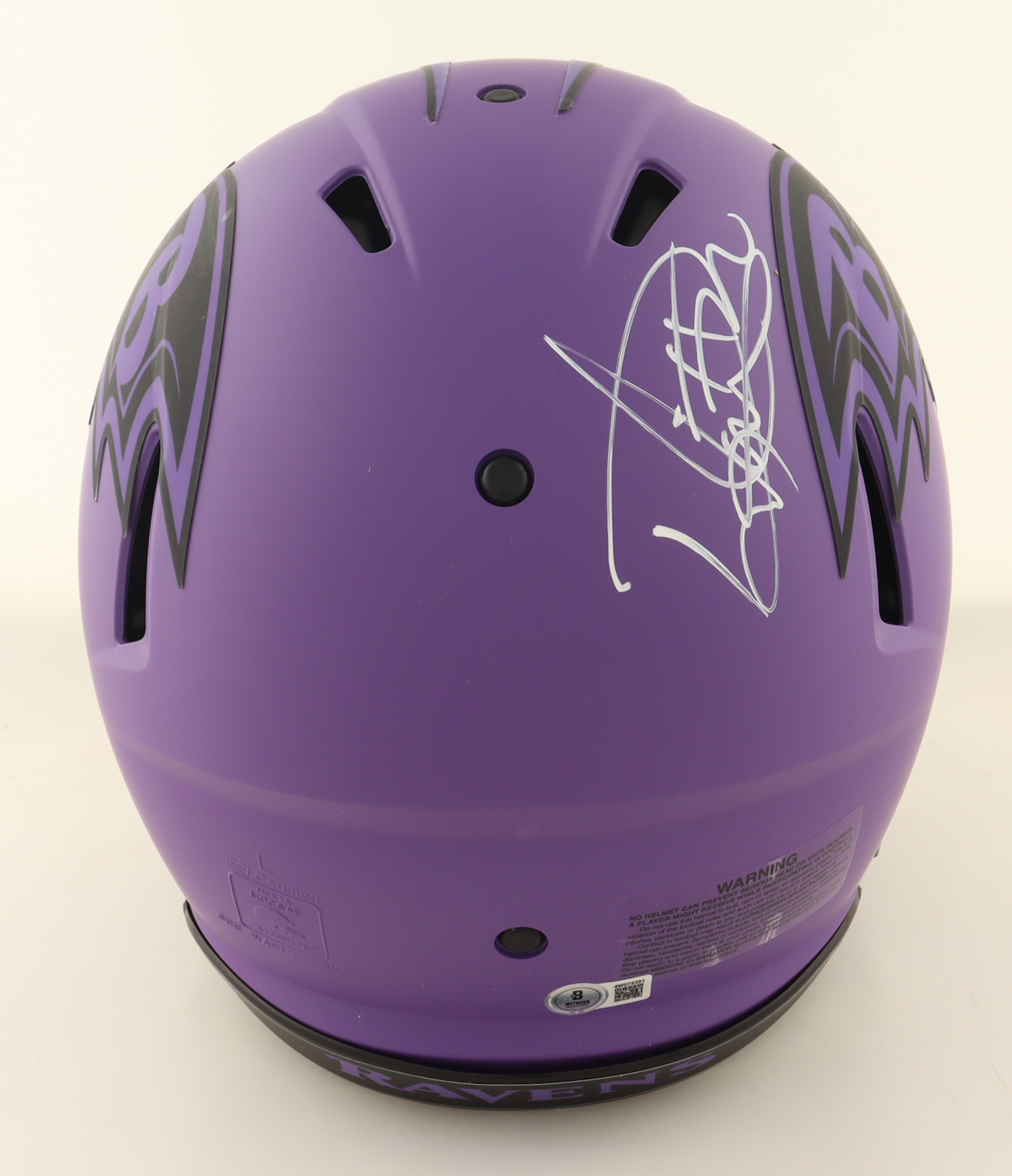 Derrick Henry Signed Ravens Full-Size Authentic On-Field Rave Alternate Speed Helmet (Beckett) at PristineAuction.com Derrick Henry Signed Ravens Full-Size Authentic On-Field Rave Alternate Speed Helmet (Beckett) at PristineAuction.com