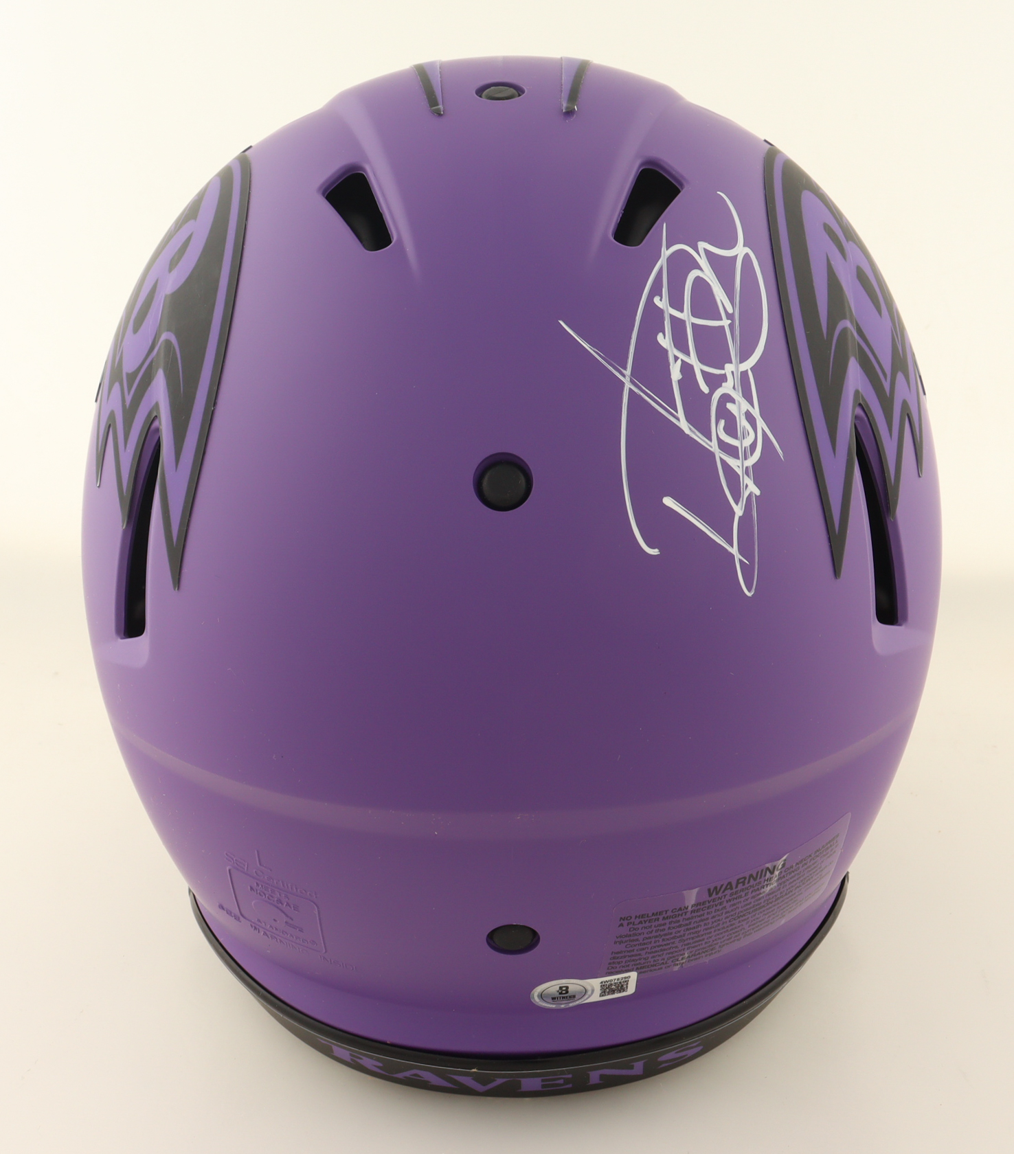 Derrick Henry Signed Ravens Full-Size Authentic On-Field Rave Alternate Speed Helmet (Beckett) at PristineAuction.com Derrick Henry Signed Ravens Full-Size Authentic On-Field Rave Alternate Speed Helmet (Beckett) at PristineAuction.com