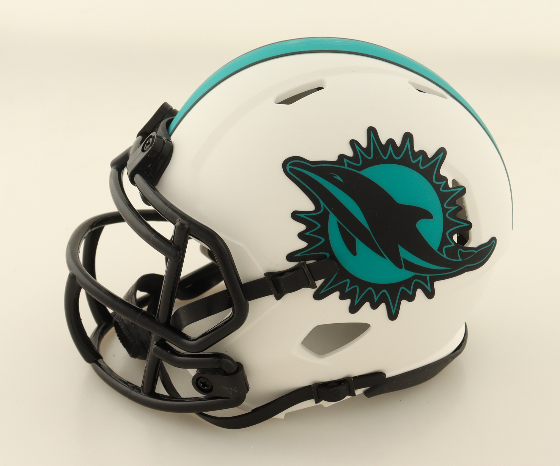Tyreek Hill Signed Dolphins Lunar Eclipse Alternate Speed Mini Helmet (Beckett) at PristineAuction.com Tyreek Hill Signed Dolphins Lunar Eclipse Alternate Speed Mini Helmet (Beckett) at PristineAuction.com
