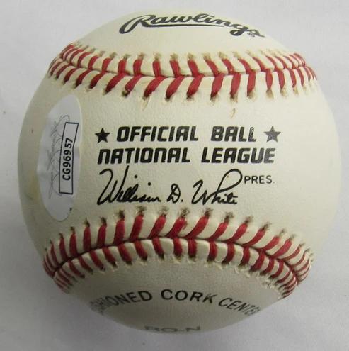 Barry Bonds Signed ONL Baseball (JSA) at PristineAuction.com Barry Bonds Signed ONL Baseball (JSA) at PristineAuction.com