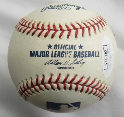 Bronson Arroyo Signed OML Baseball (JSA) at PristineAuction.com Bronson Arroyo Signed OML Baseball (JSA) at PristineAuction.com