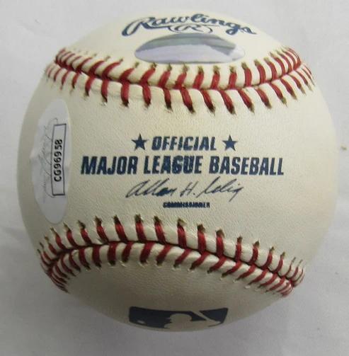 Ernie Banks Signed OML Baseball (JSA) at PristineAuction.com Ernie Banks Signed OML Baseball (JSA) at PristineAuction.com