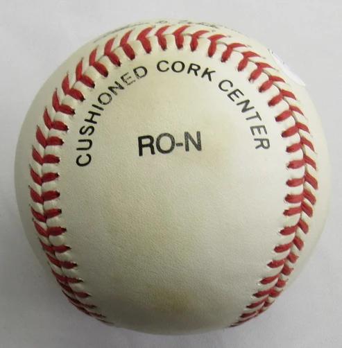 Jeff Bagwell Signed ONL Baseball (JSA) at PristineAuction.com Jeff Bagwell Signed ONL Baseball (JSA) at PristineAuction.com