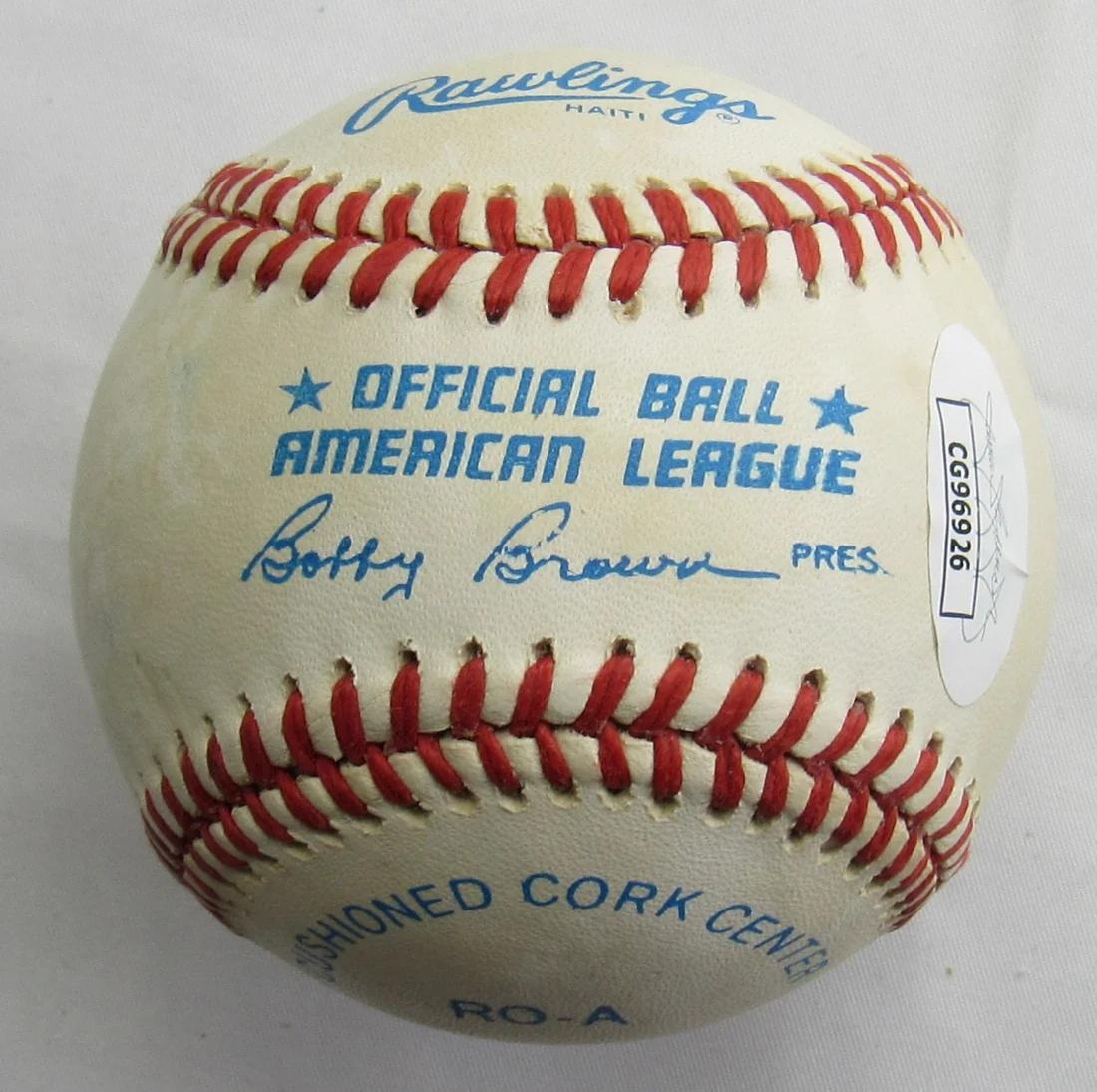 Rollie Fingers Signed OAL Baseball (JSA) at PristineAuction.com Rollie Fingers Signed OAL Baseball (JSA) at PristineAuction.com