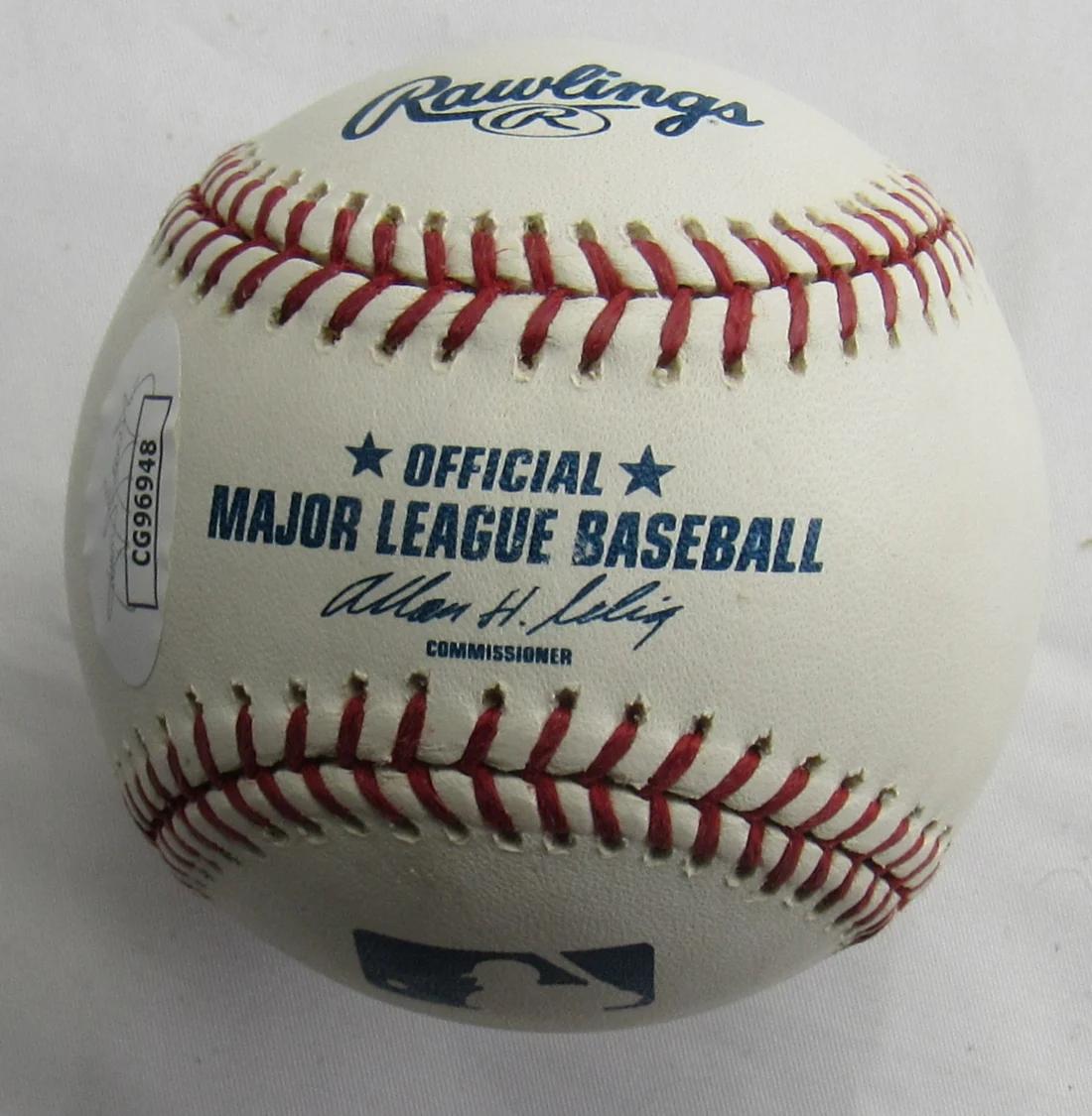 Steve Carlton Signed OML Baseball Inscribed "HOF 94" (JSA) at PristineAuction.com Steve Carlton Signed OML Baseball Inscribed "HOF 94" (JSA) at PristineAuction.com