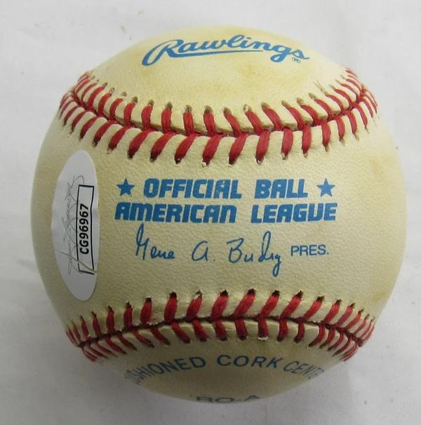 Brooks Robinson Signed OAL Baseball (JSA) at PristineAuction.com Brooks Robinson Signed OAL Baseball (JSA) at PristineAuction.com