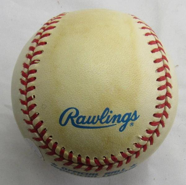 Brooks Robinson Signed OAL Baseball (JSA) at PristineAuction.com Brooks Robinson Signed OAL Baseball (JSA) at PristineAuction.com