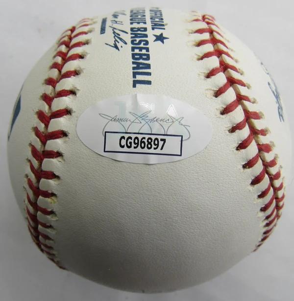 Yogi Berra Signed OML Baseball (JSA) at PristineAuction.com Yogi Berra Signed OML Baseball (JSA) at PristineAuction.com