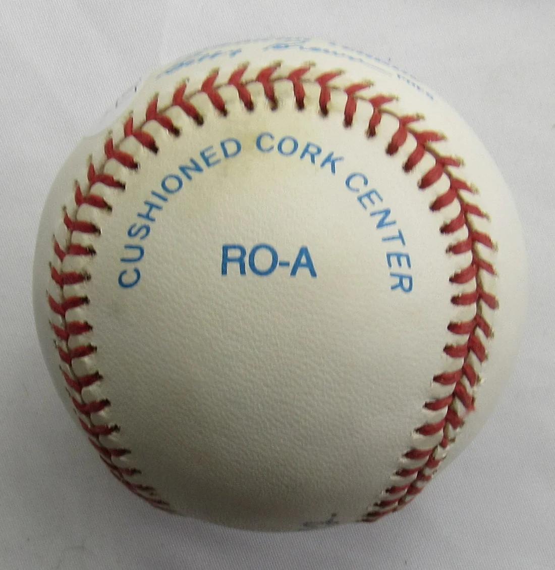 Carlton Fisk Signed OAL Baseball (JSA) at PristineAuction.com Carlton Fisk Signed OAL Baseball (JSA) at PristineAuction.com