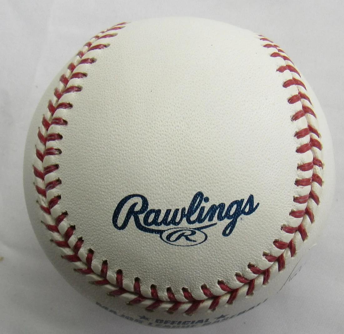 Carlton Fisk Signed OML Baseball (JSA) at PristineAuction.com Carlton Fisk Signed OML Baseball (JSA) at PristineAuction.com