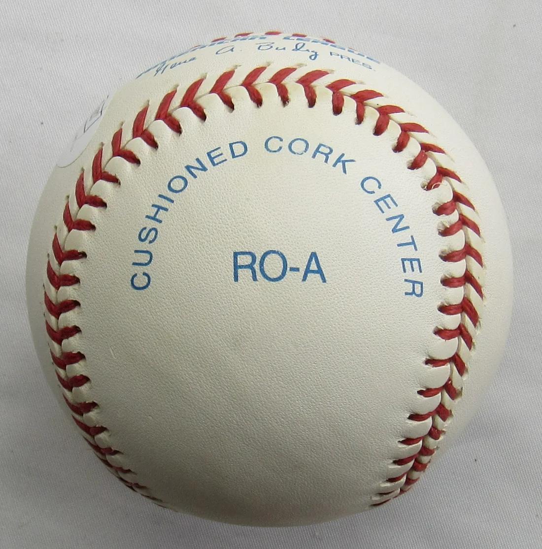 Luis Tiant Signed OAL Baseball (JSA) at PristineAuction.com Luis Tiant Signed OAL Baseball (JSA) at PristineAuction.com