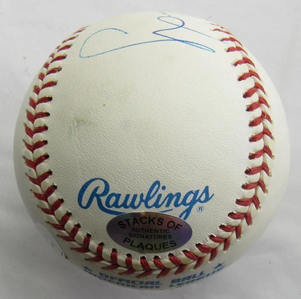 Luis Tiant Signed OAL Baseball (JSA) at PristineAuction.com Luis Tiant Signed OAL Baseball (JSA) at PristineAuction.com