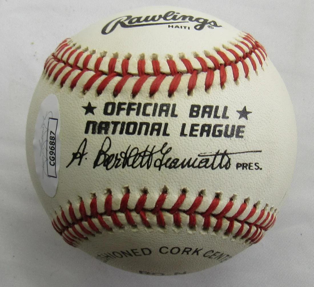 Dale Murphy Signed ONL Baseball (JSA) at PristineAuction.com Dale Murphy Signed ONL Baseball (JSA) at PristineAuction.com