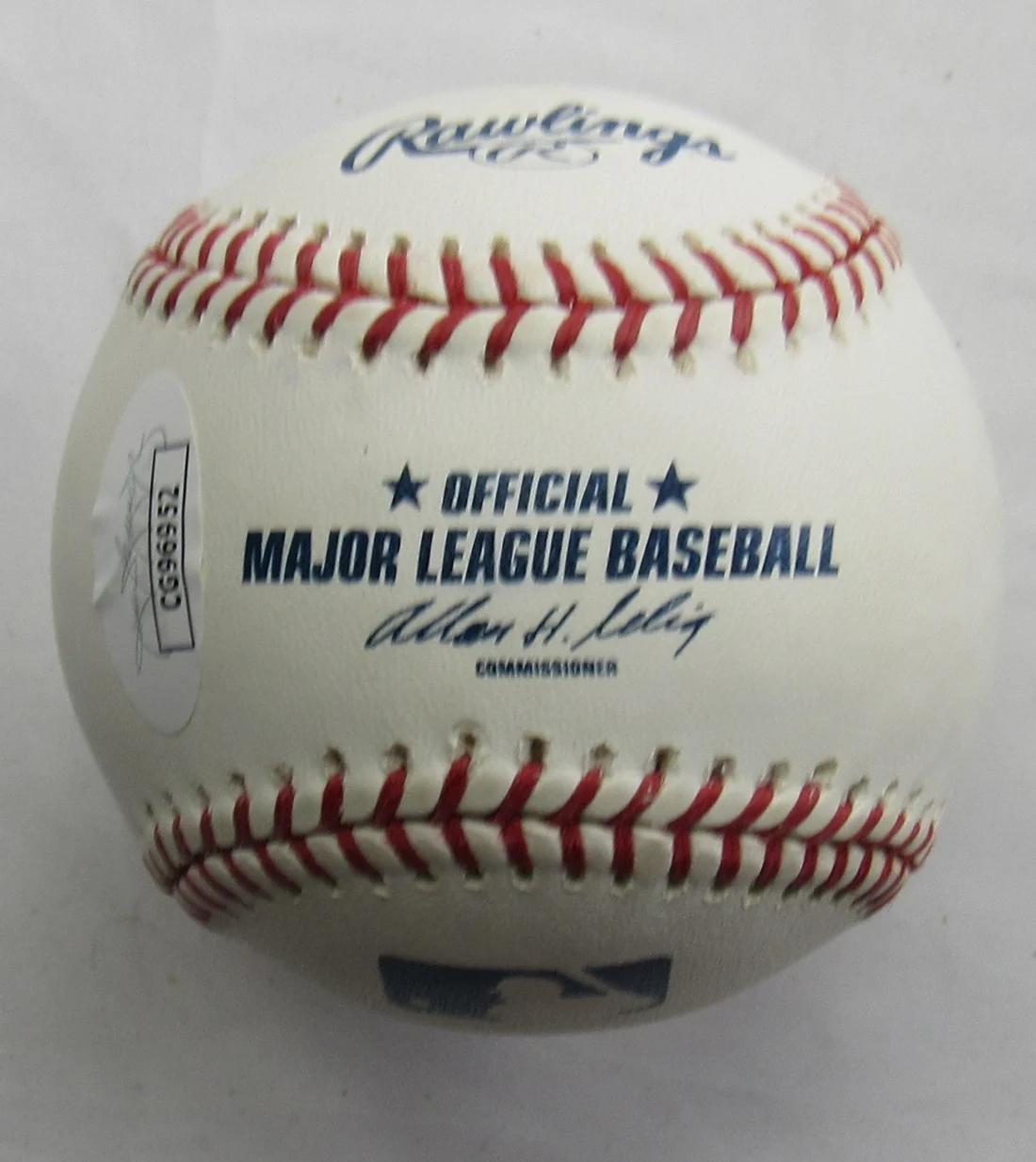 Roger Clemens Signed OML Baseball (JSA) at PristineAuction.com Roger Clemens Signed OML Baseball (JSA) at PristineAuction.com