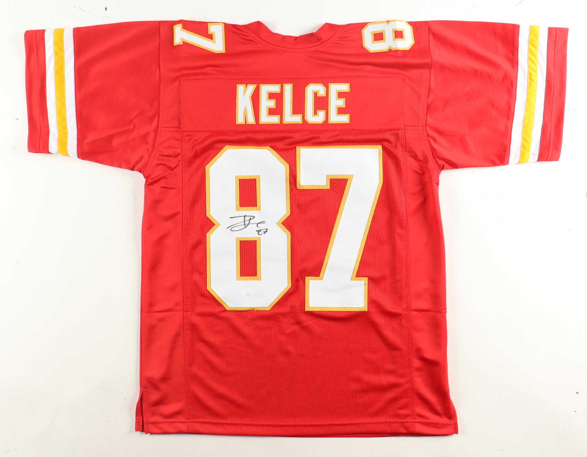 Travis Kelce Signed Jersey (JSA) at PristineAuction.com Travis Kelce Signed Jersey (JSA) at PristineAuction.com
