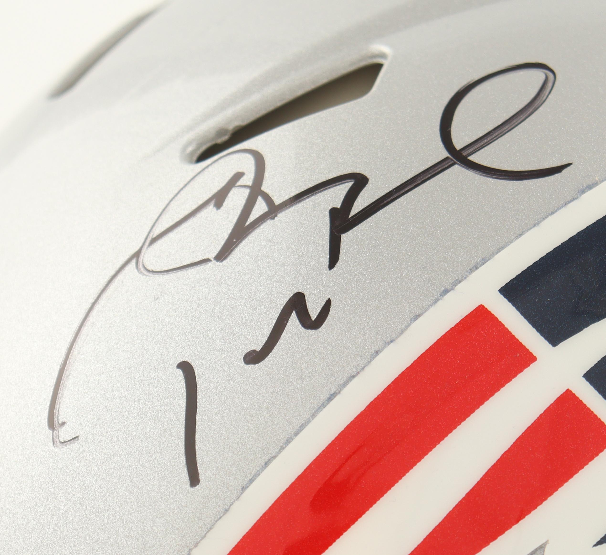 Tom Brady Signed Patriots Full-Size Authentic On-Field Speed Helmet (Fanatics & GOAT) at PristineAuction.com Tom Brady Signed Patriots Full-Size Authentic On-Field Speed Helmet (Fanatics & GOAT) at PristineAuction.com