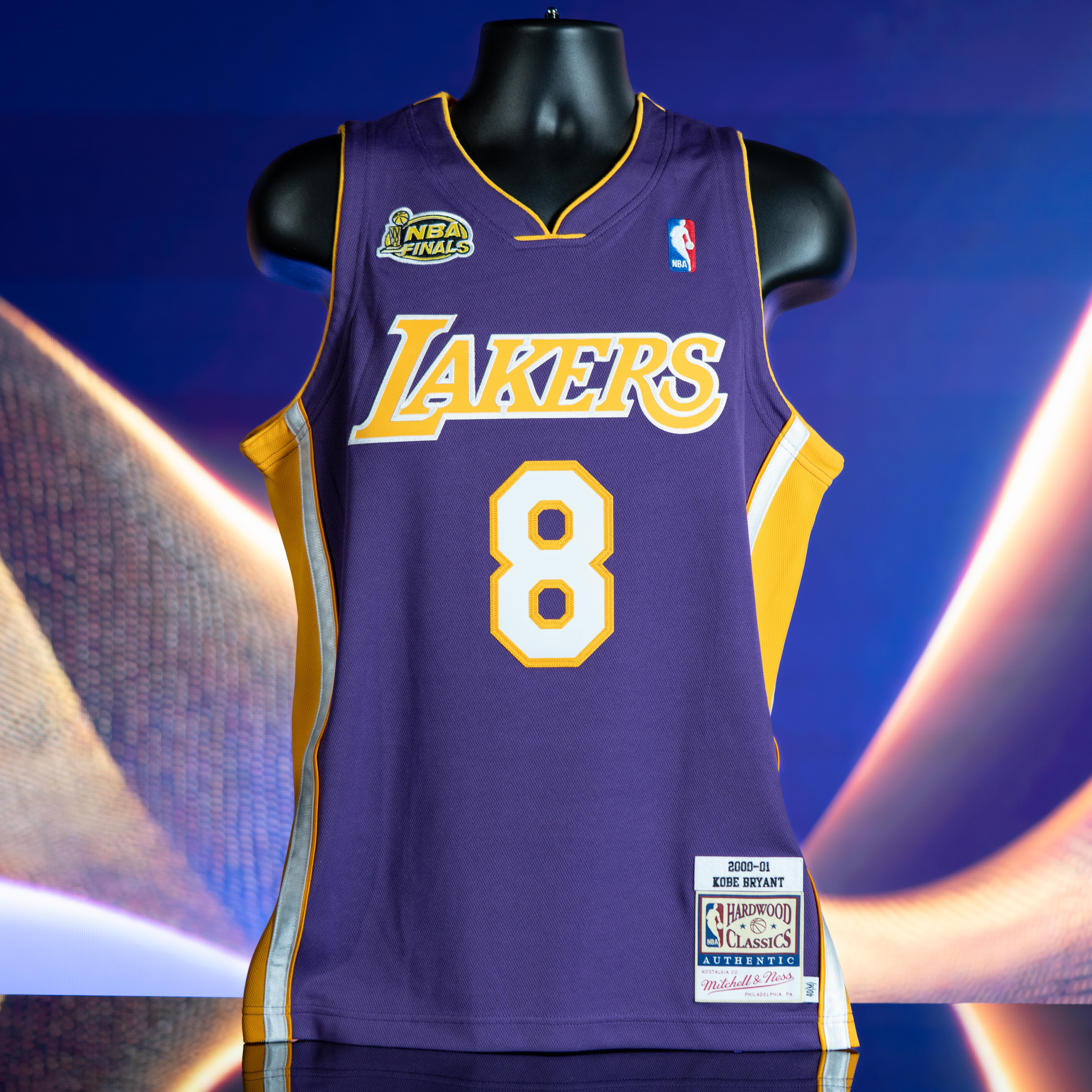 Kobe Bryant Signed LE 2000-01 Lakers Mitchell & Ness Jersey with NBA Finals Patch #7/8 (PSA & Beckett) at PristineAuction.com Kobe Bryant Signed LE 2000-01 Lakers Mitchell & Ness Jersey with NBA Finals Patch #7/8 (PSA & Beckett) at PristineAuction.com