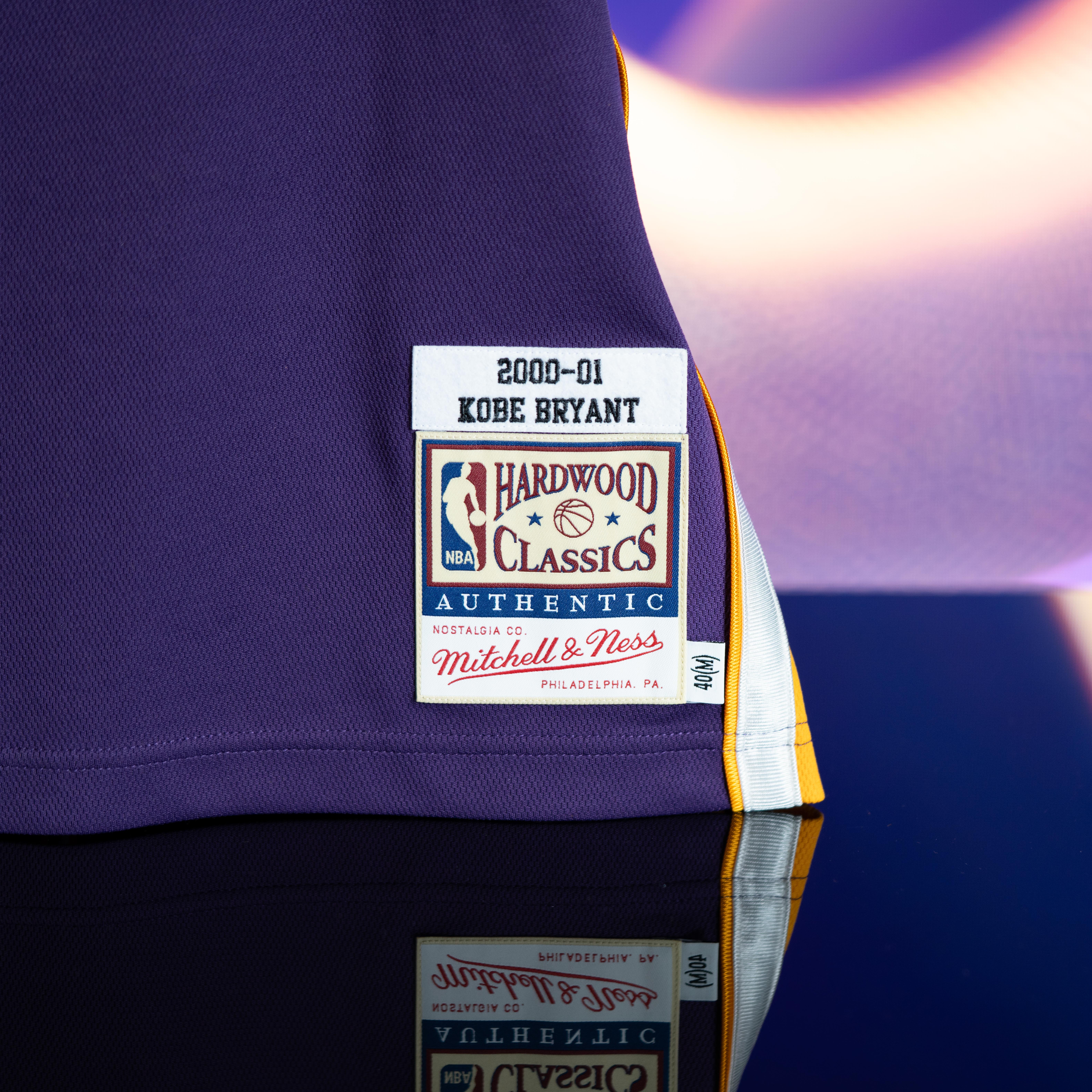 Kobe Bryant Signed LE 2000-01 Lakers Mitchell & Ness Jersey with NBA Finals Patch #7/8 (PSA & Beckett) at PristineAuction.com Kobe Bryant Signed LE 2000-01 Lakers Mitchell & Ness Jersey with NBA Finals Patch #7/8 (PSA & Beckett) at PristineAuction.com