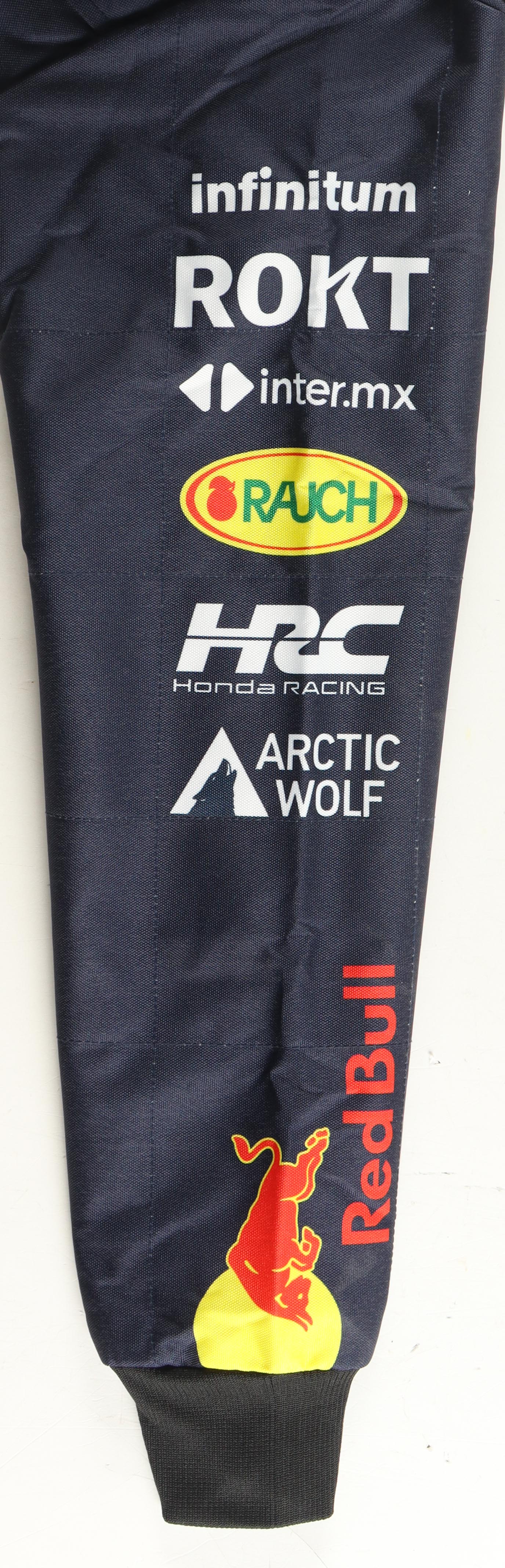 Max Verstappen Signed Red Bull Full-Size Racing Suit with Carrying Bag (PSA) at PristineAuction.com Max Verstappen Signed Red Bull Full-Size Racing Suit with Carrying Bag (PSA) at PristineAuction.com