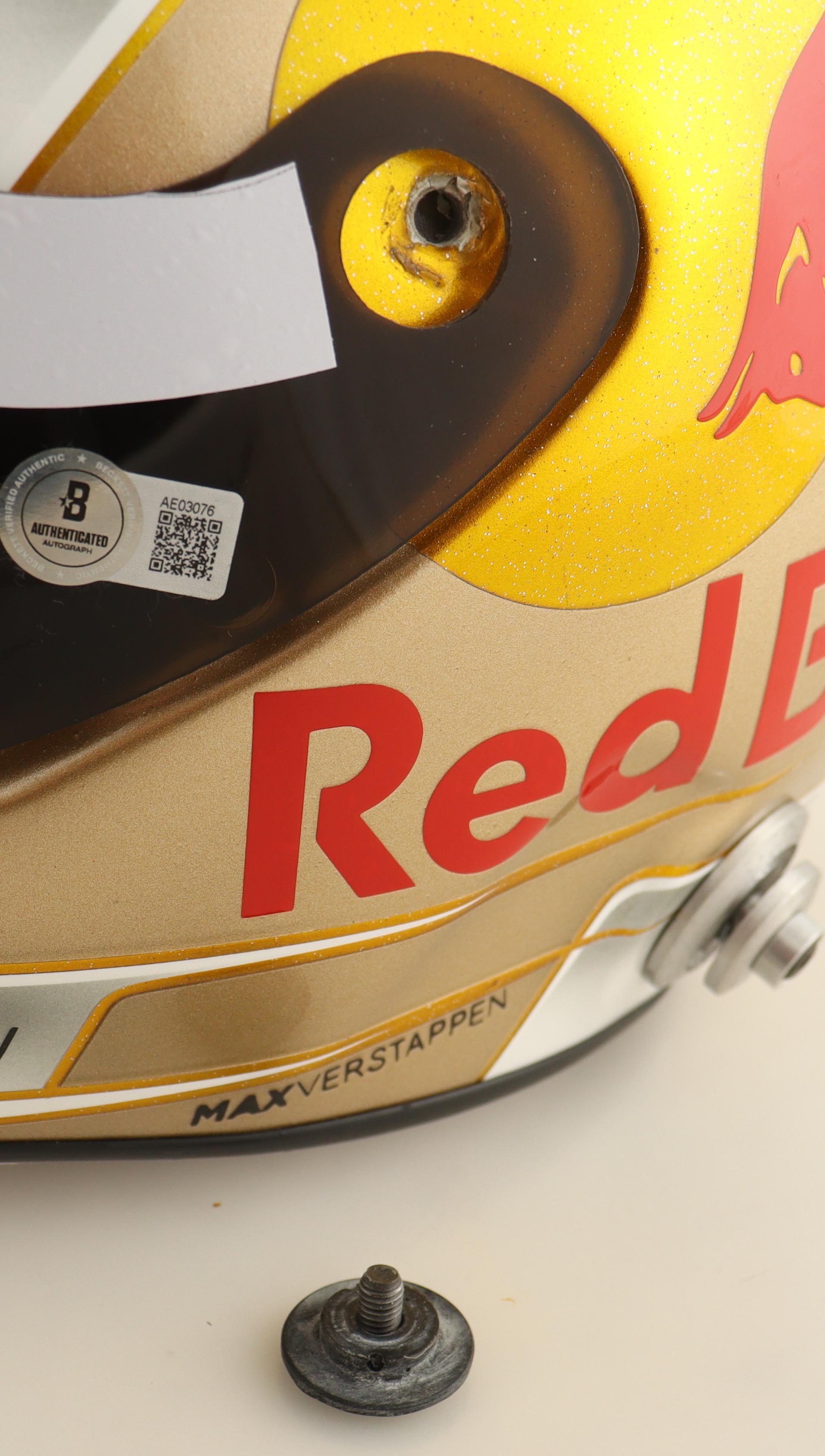 Max Verstappen Signed Red Bull Championship Full-Size 1:1 Scale Chrome Racing Helmet (Beckett) at PristineAuction.com Max Verstappen Signed Red Bull Championship Full-Size 1:1 Scale Chrome Racing Helmet (Beckett) at PristineAuction.com