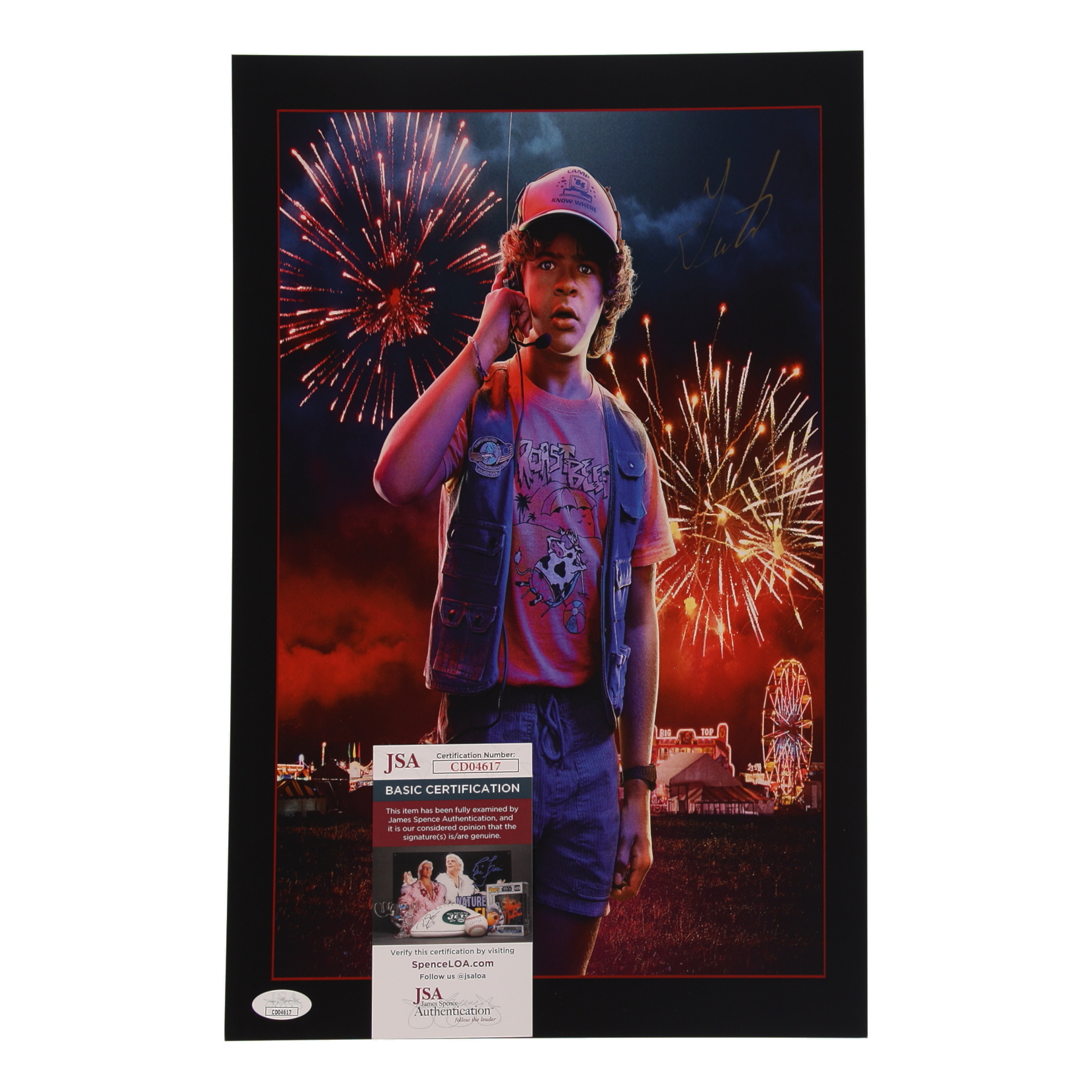 Gaten Matarazzo Signed "Stranger Things" 11x17 Photo (JSA) at PristineAuction.com Gaten Matarazzo Signed "Stranger Things" 11x17 Photo (JSA) at PristineAuction.com