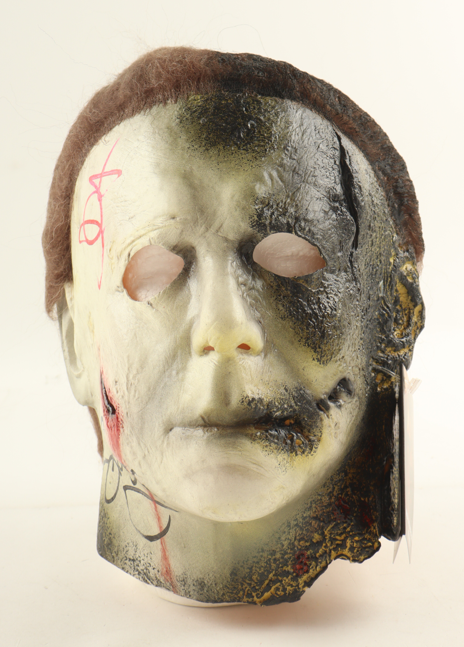 John Carpenter & James Jude Courtney Signed "Halloween" Michael Myers Mask (JSA) at PristineAuction.com John Carpenter & James Jude Courtney Signed "Halloween" Michael Myers Mask (JSA) at PristineAuction.com