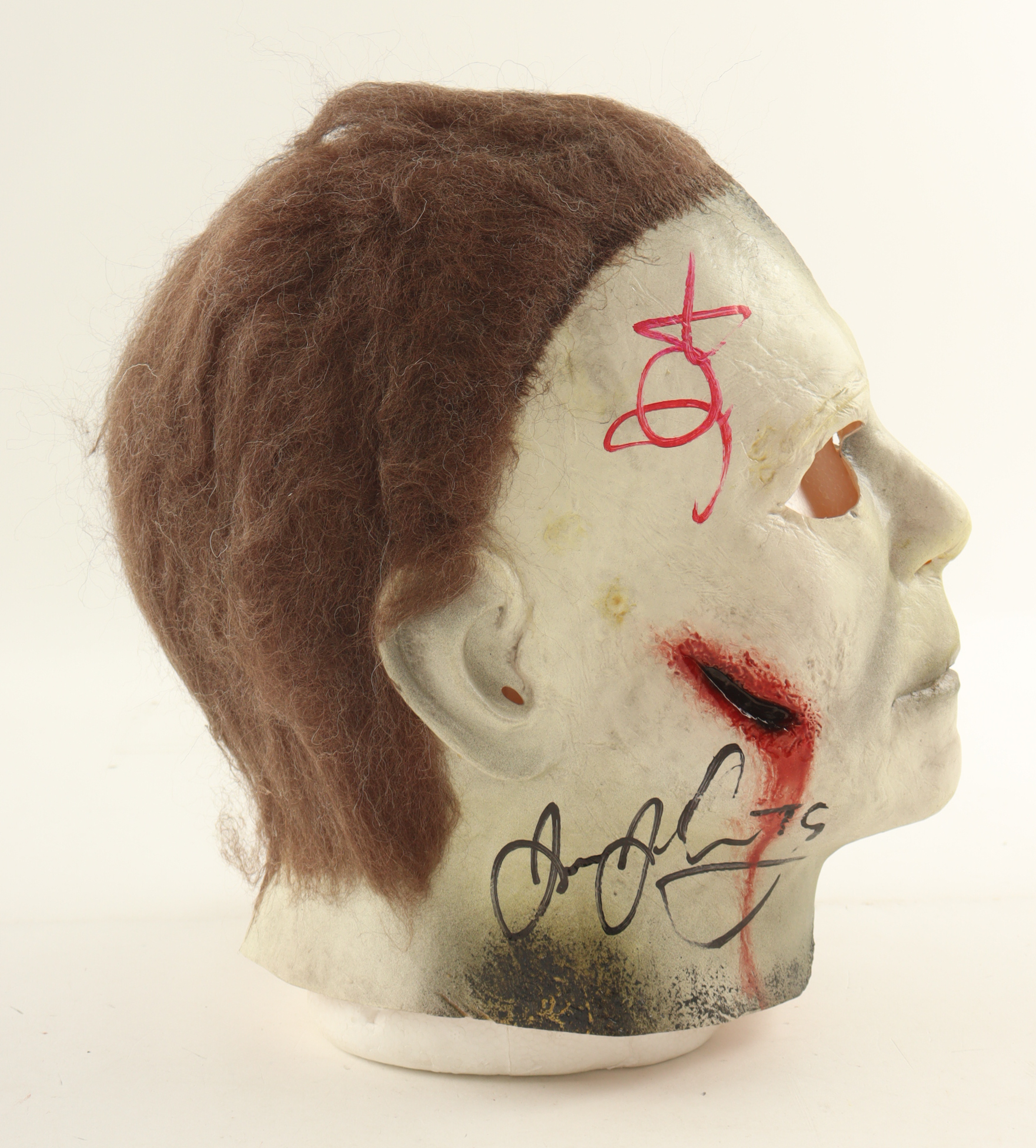 John Carpenter & James Jude Courtney Signed "Halloween" Michael Myers Mask (JSA) at PristineAuction.com John Carpenter & James Jude Courtney Signed "Halloween" Michael Myers Mask (JSA) at PristineAuction.com