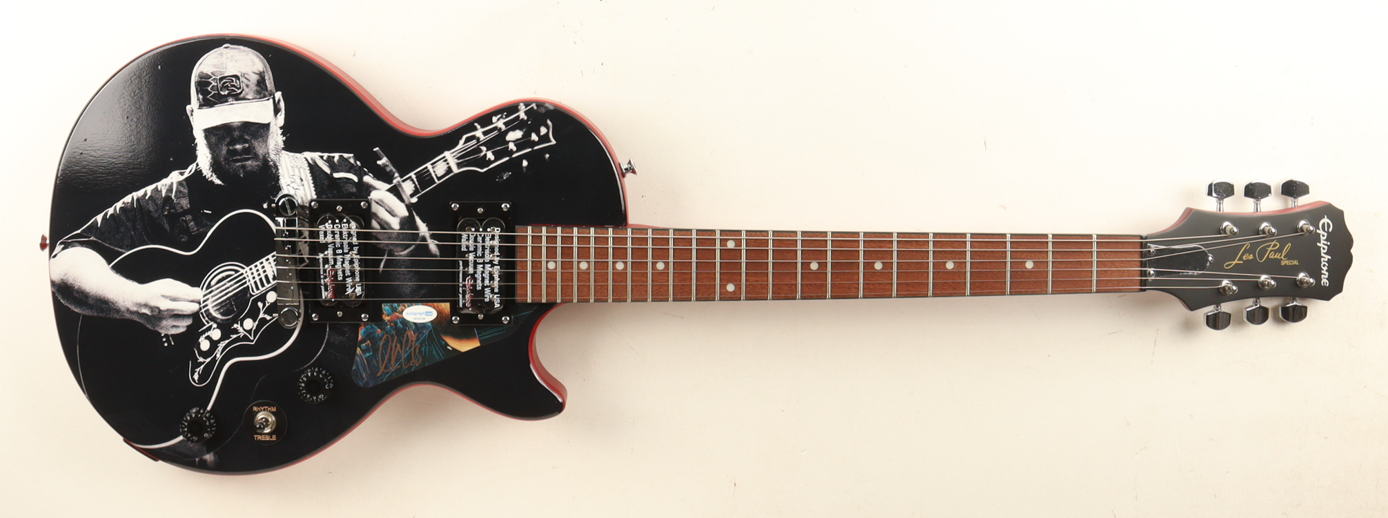 Luke Combs Signed Custom Les Paul Electric Guitar (AutographCOA & AutographPros) at PristineAuction.com Luke Combs Signed Custom Les Paul Electric Guitar (AutographCOA & AutographPros) at PristineAuction.com