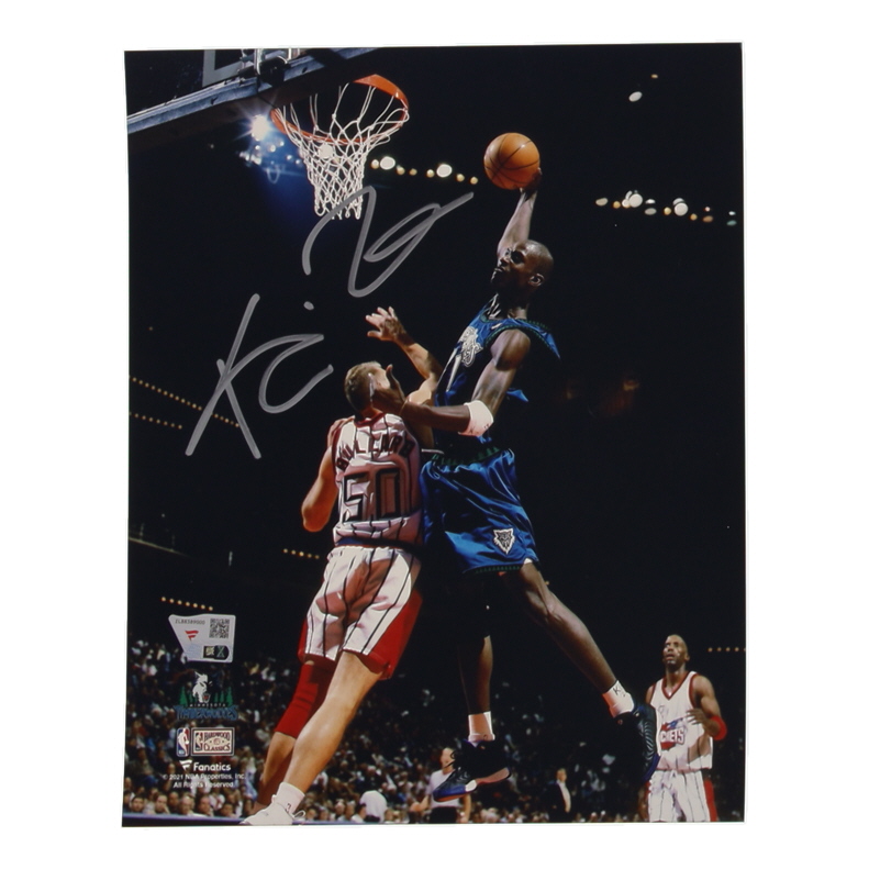 Kevin Garnett Signed Timberwolves 8x10 Photo (Fanatics) at PristineAuction.com Kevin Garnett Signed Timberwolves 8x10 Photo (Fanatics) at PristineAuction.com