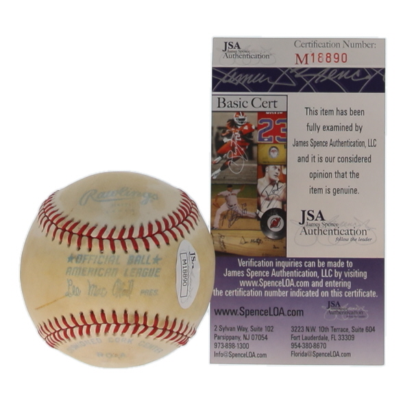 Tony LaRussa Signed OML Baseball (JSA) at PristineAuction.com Tony LaRussa Signed OML Baseball (JSA) at PristineAuction.com