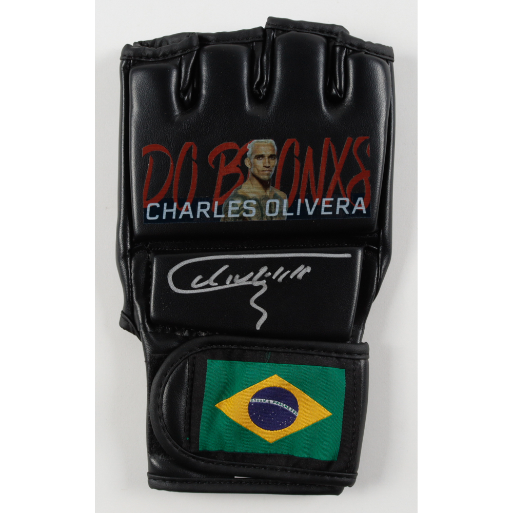 Charles Oliveira Signed Custom Brazil MMA Glove (Beckett) at PristineAuction.com