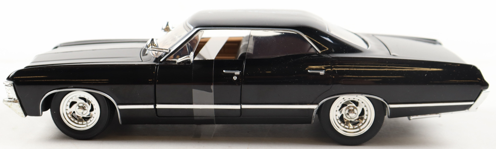 Jensen Ackles Signed "Supernatural: Join the Hunt" 1967 Chevy Impala SS 1:24 Die-Cast Car with 3" Dean Winchester Figurine (Beckett) at PristineAuction.com Jensen Ackles Signed "Supernatural: Join the Hunt" 1967 Chevy Impala SS 1:24 Die-Cast Car with 3" Dean Winchester Figurine (Beckett) at PristineAuction.com