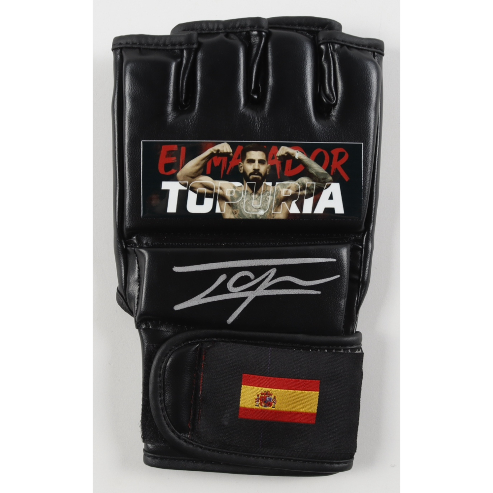 Ilia Topuria Signed MMA Custom Spain Glove (Beckett) at PristineAuction.com