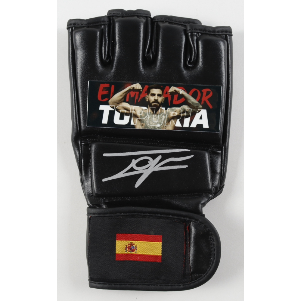 Ilia Topuria Signed MMA Custom Spain Glove (Beckett) at PristineAuction.com