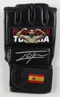 Ilia Topuria Signed MMA Custom Spain Glove (Beckett) at PristineAuction.com
