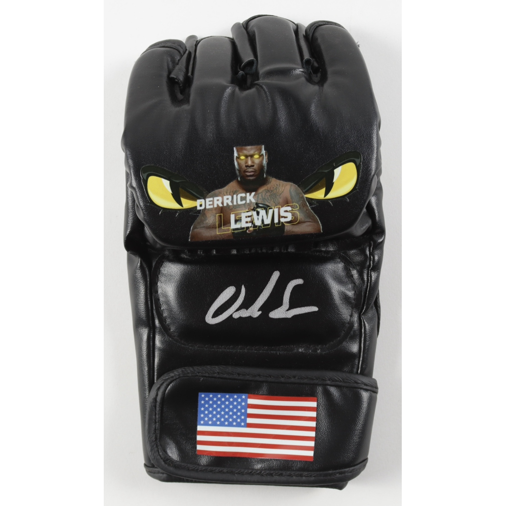 Derrick Lewis Signed MMA Custom USA Glove (Beckett) at PristineAuction.com