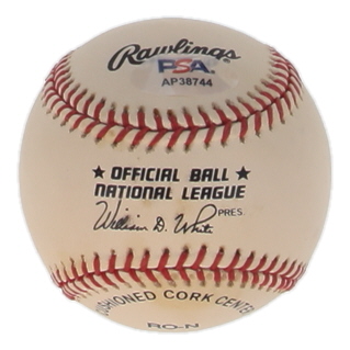 Willie McCovey Signed ONL Baseball (PSA) at PristineAuction.com Willie McCovey Signed ONL Baseball (PSA) at PristineAuction.com