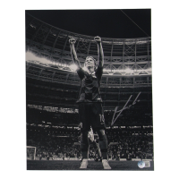 Luka Modric Signed 11x14 Photo (Beckett) at PristineAuction.com