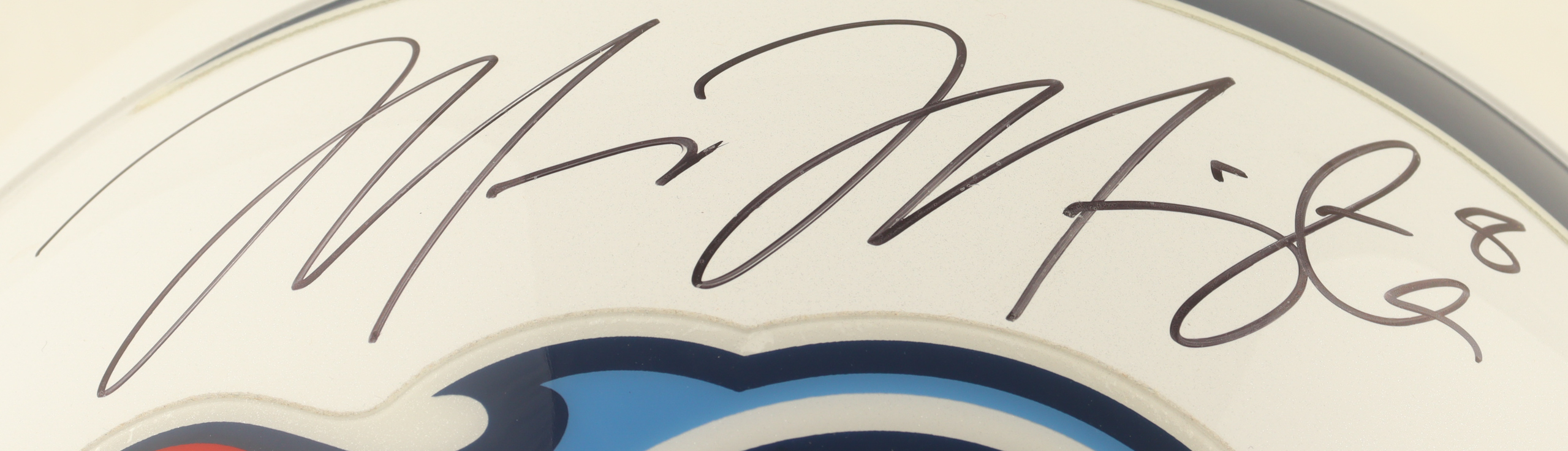 Marcus Mariota Signed Titans Full-Size Authentic On-Field Helmet (JSA) at PristineAuction.com Marcus Mariota Signed Titans Full-Size Authentic On-Field Helmet (JSA) at PristineAuction.com