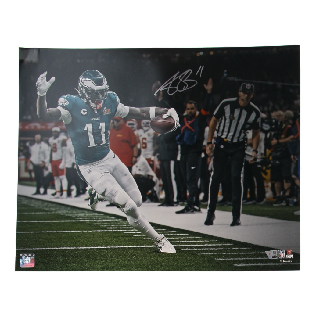 A. J. Brown Signed Eagles 16x20 Photo (Fanatics) at PristineAuction.com A. J. Brown Signed Eagles 16x20 Photo (Fanatics) at PristineAuction.com