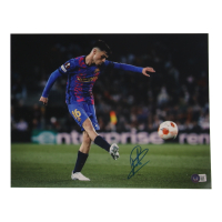 Pedri Signed "FC Barcelona" 11x14 Photo (Beckett) at PristineAuction.com