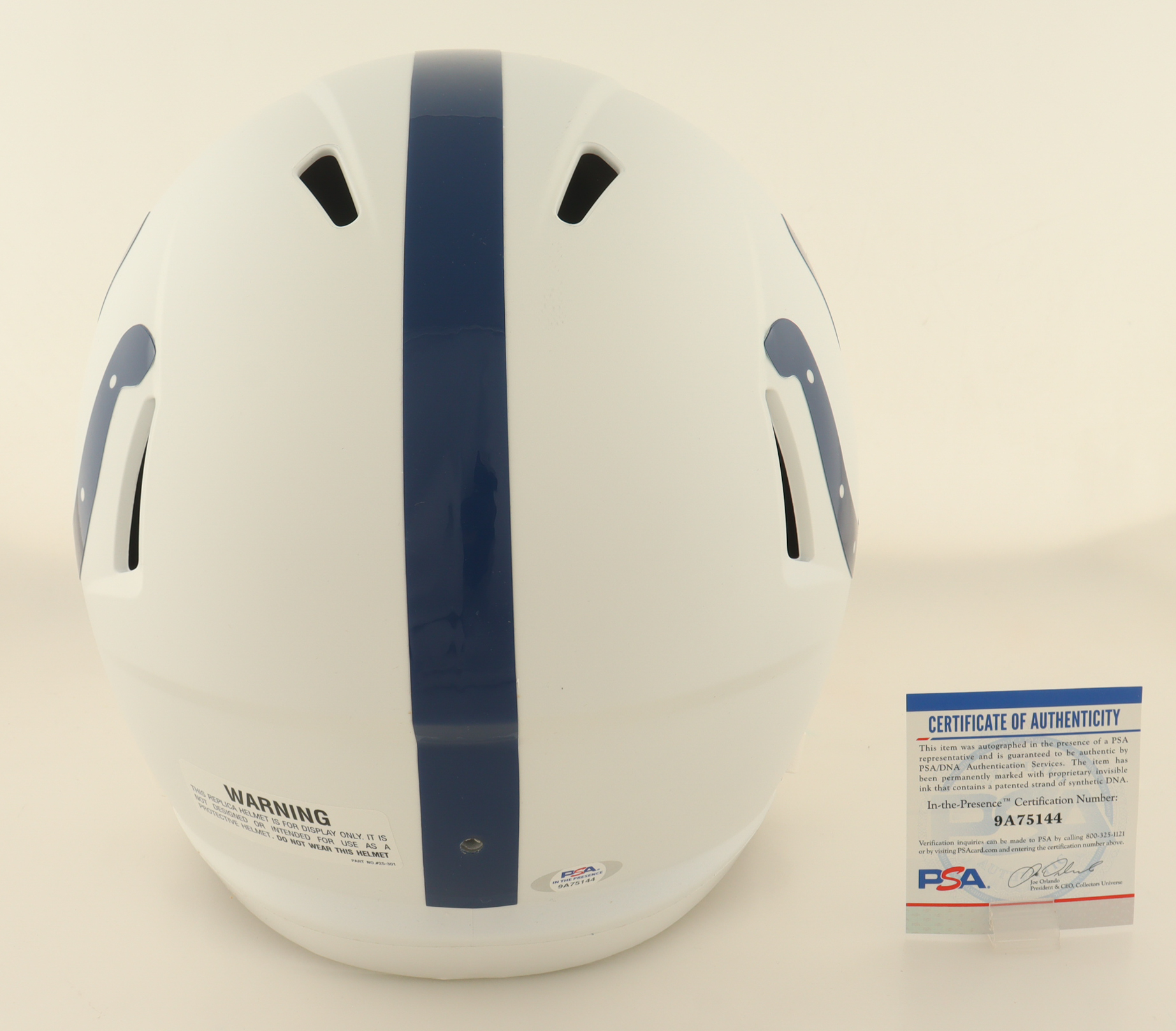 Reggie Wayne Signed ColtsMatte White Full-Size Speed Helmet (PSA) at PristineAuction.com Reggie Wayne Signed ColtsMatte White Full-Size Speed Helmet (PSA) at PristineAuction.com