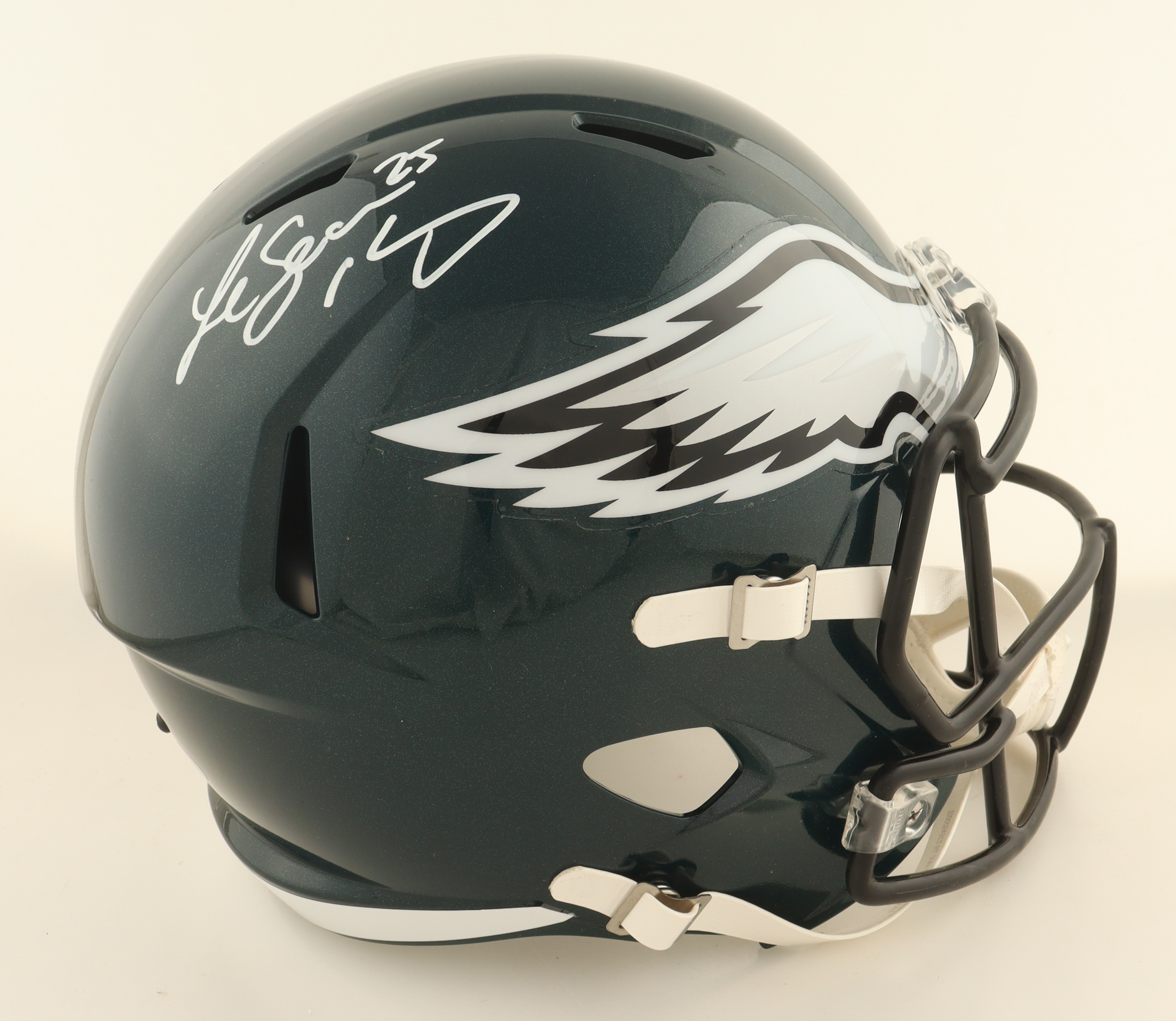 LeSean McCoy Signed Eagles Full-Size Speed Helmet (PSA) at PristineAuction.com LeSean McCoy Signed Eagles Full-Size Speed Helmet (PSA) at PristineAuction.com