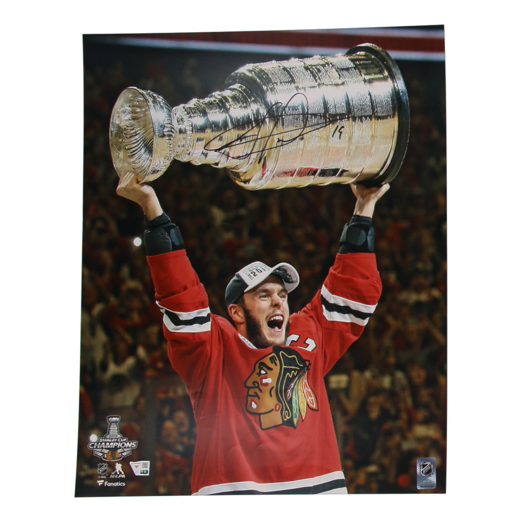 Jonathan Toews Signed Blackhawks 16x20 Photo (Fanatics) at PristineAuction.com Jonathan Toews Signed Blackhawks 16x20 Photo (Fanatics) at PristineAuction.com