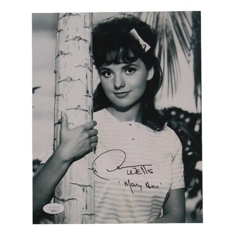 Dawn Wells Signed "Gilligan's Island" 8x10 Photo (JSA) at PristineAuction.com Dawn Wells Signed "Gilligan's Island" 8x10 Photo (JSA) at PristineAuction.com