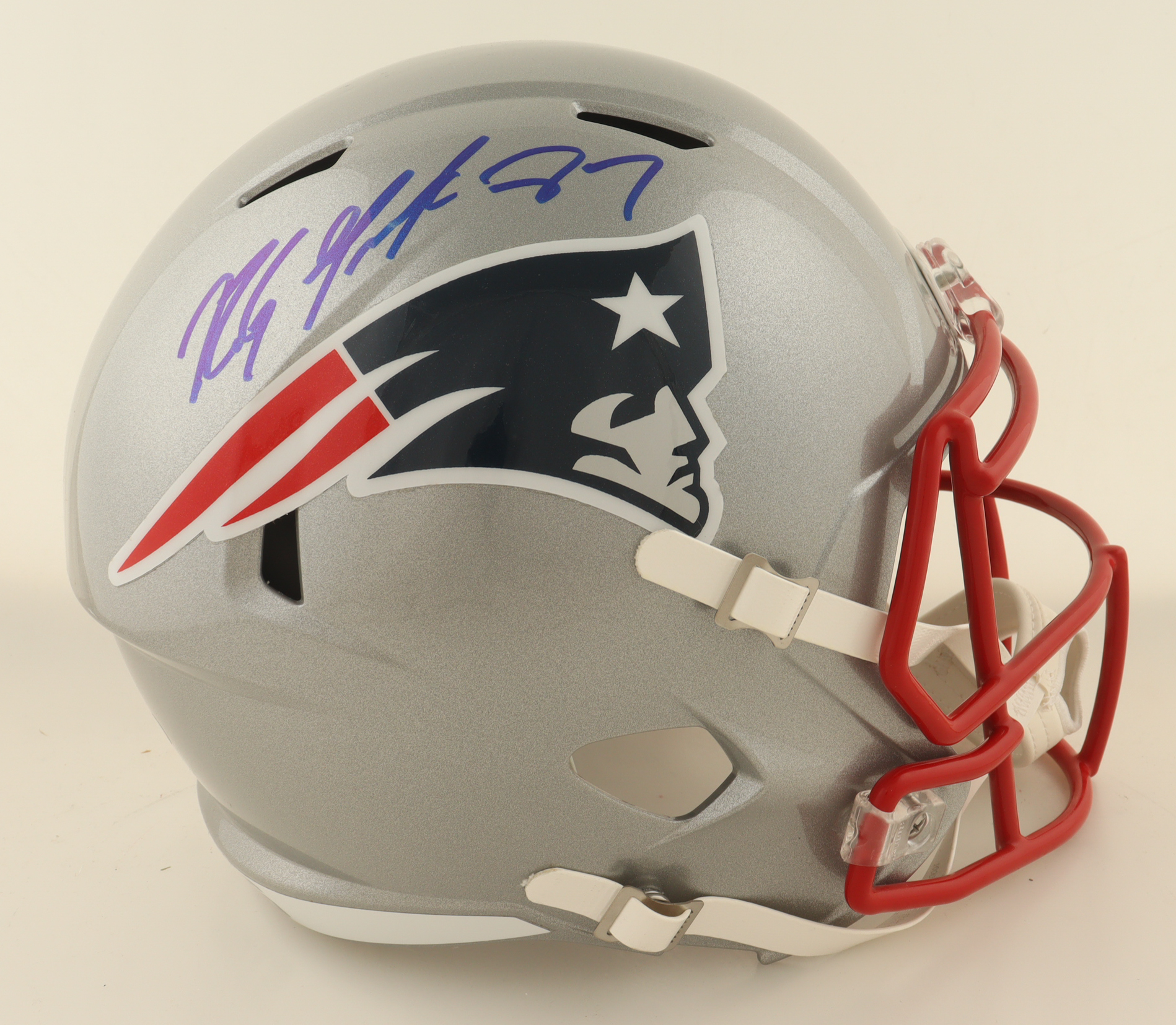 Rob Gronkowski Signed Patriots Full-Size Speed Helmet (Steiner) at PristineAuction.com Rob Gronkowski Signed Patriots Full-Size Speed Helmet (Steiner) at PristineAuction.com