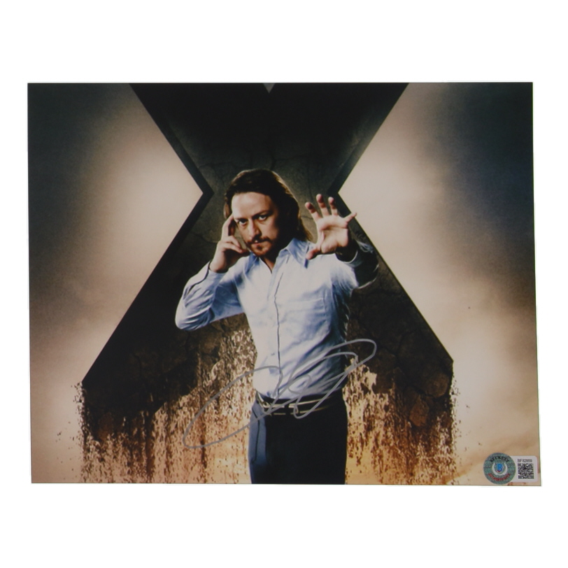 James McAvoy Signed "X-Men" 8x10 Photo (Beckett) at PristineAuction.com James McAvoy Signed "X-Men" 8x10 Photo (Beckett) at PristineAuction.com