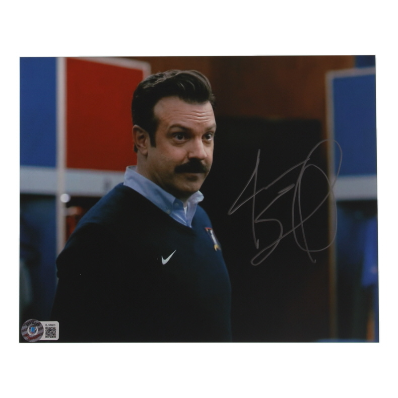 Jason Sudeikis Signed "Ted Lasso" 8x10 Photo (Beckett) at PristineAuction.com Jason Sudeikis Signed "Ted Lasso" 8x10 Photo (Beckett) at PristineAuction.com